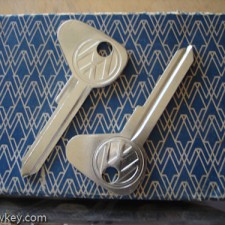 (M) Profile VW Logo Key Blanks Bug/Ghia $15.00 EA